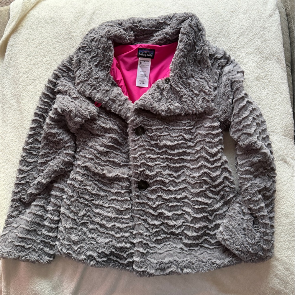 Patagonia Girls Pelage Faux Fur Fleece Jacket Gray / Pink | 14 - Picture 3 of 7
